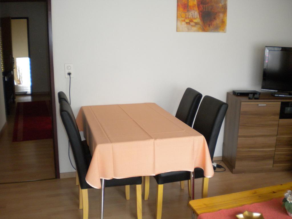 Pension Taverne Grächen Buitenkant foto