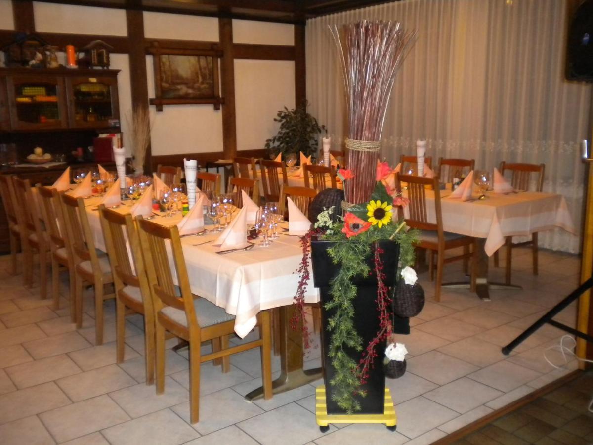 Pension Taverne Grächen Buitenkant foto